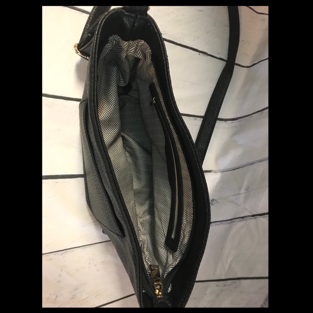 ❗️FINAL PRICE❗️ Two in One Handbag Black - Picture 6 of 7